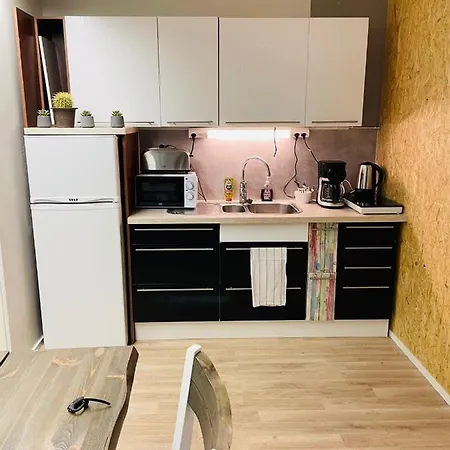 Sweet Dreams アパート ポルヴォー